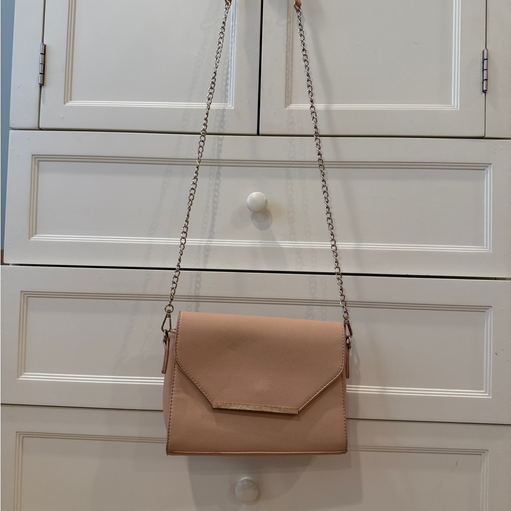 Elegant Tan Women's Bag